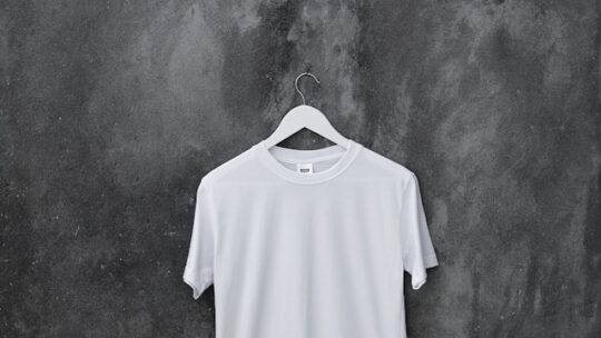 O-neck T-shirt – den ultimative guide til en tidløs klassiker